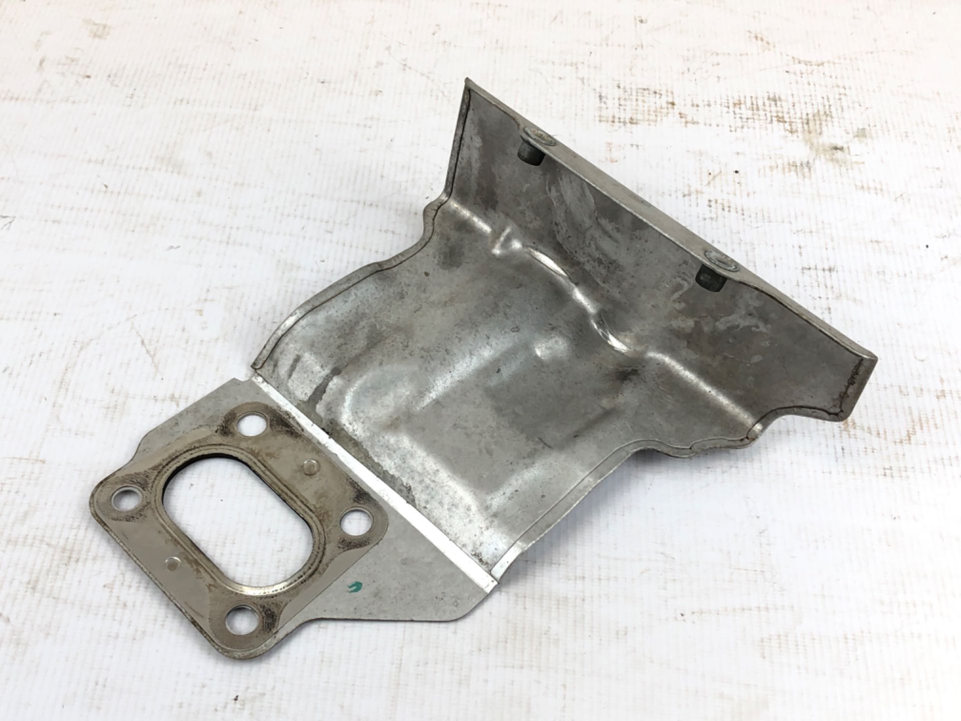 Defletor Calor Motor Gm Cruze 1.4 Turbo 2016 2023 12641063