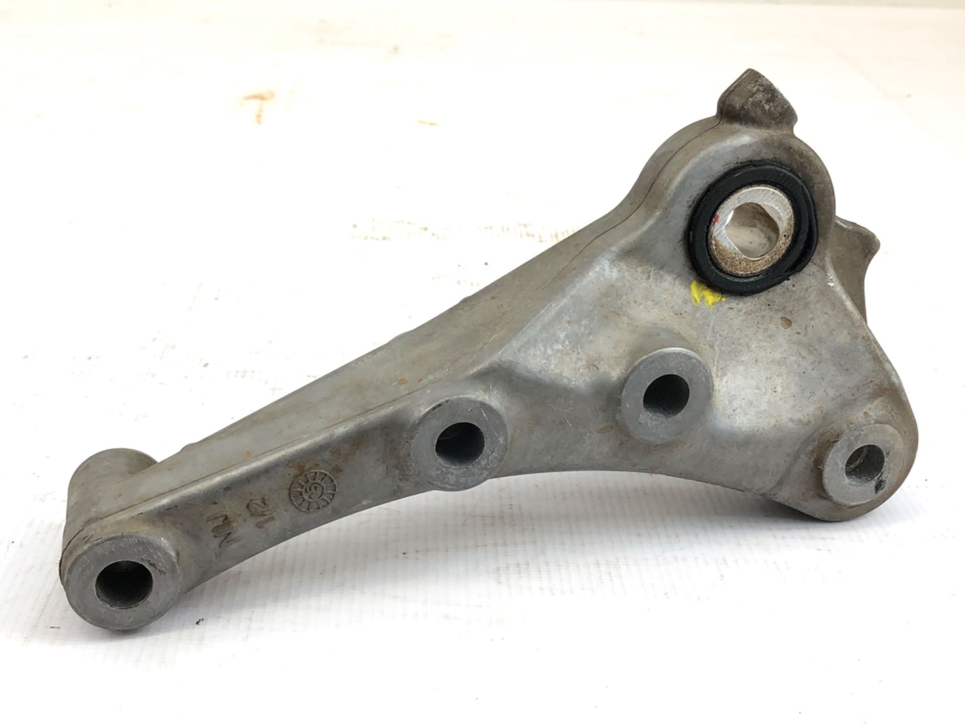 Suporte Coxim Cambio Gm Cruze 1.4 Turbo 2016 2023 13427354