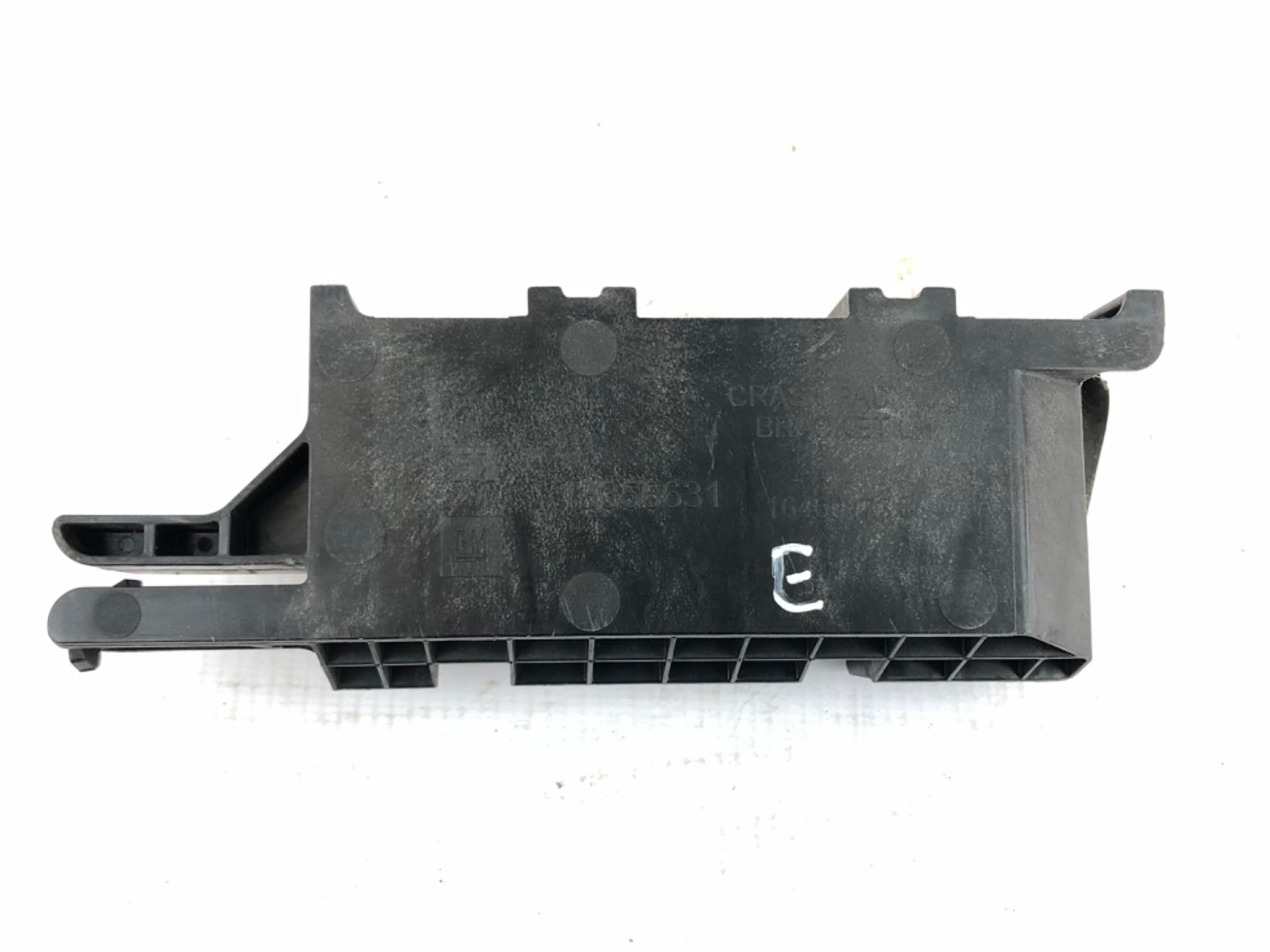 Protetor Esquerdo Radiador Gm Cruze 2016 2023 13356631