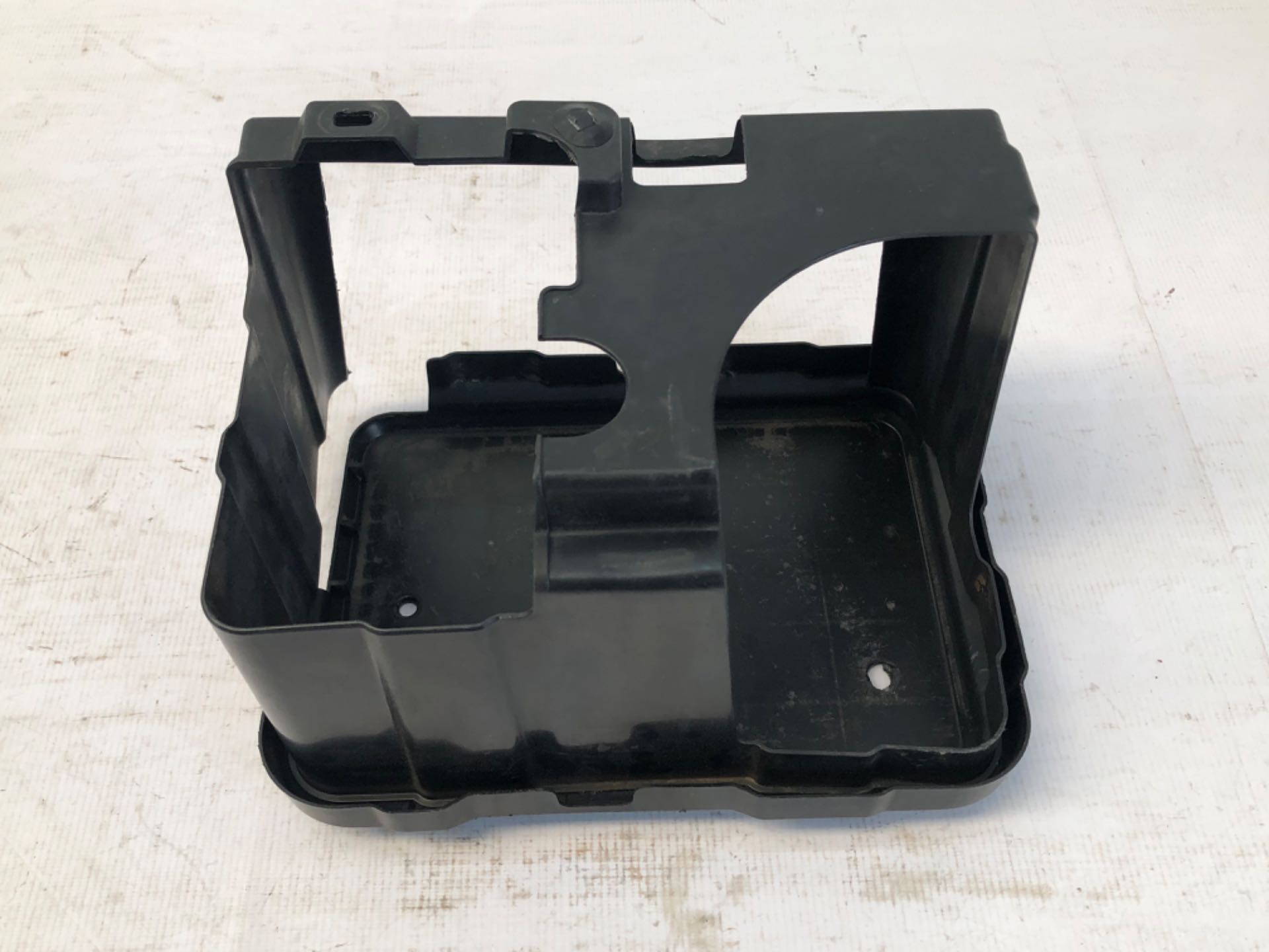 Suporte Capa Bateria Honda HRV 1.8 2015 2021