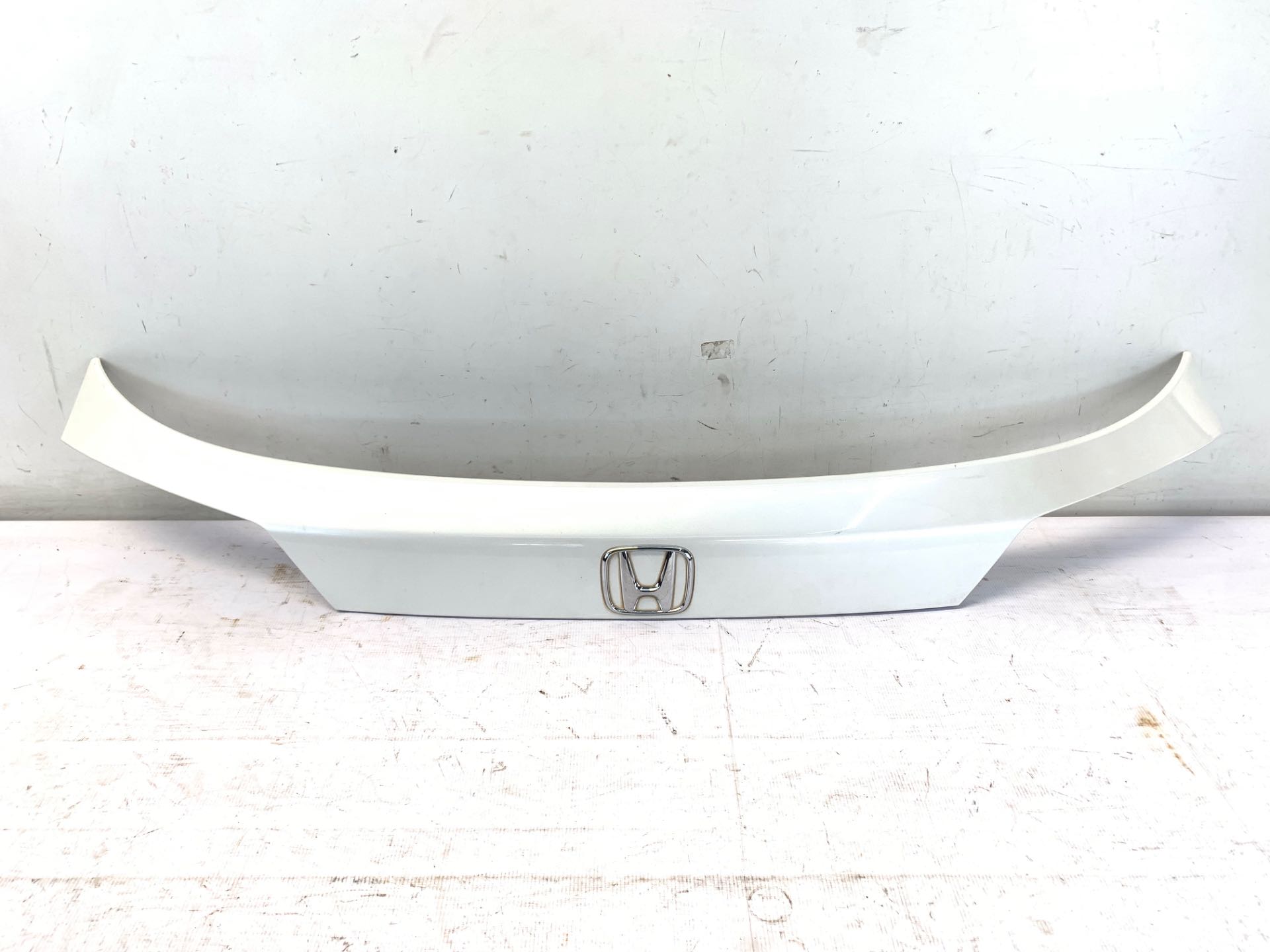 Aplique Tampa Traseira Honda HRV 2015 2021