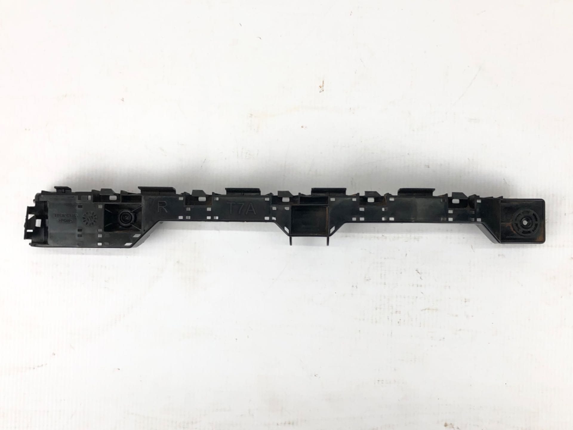 Guia Direito Para Choque Traseiro Honda HRV 2015 2021