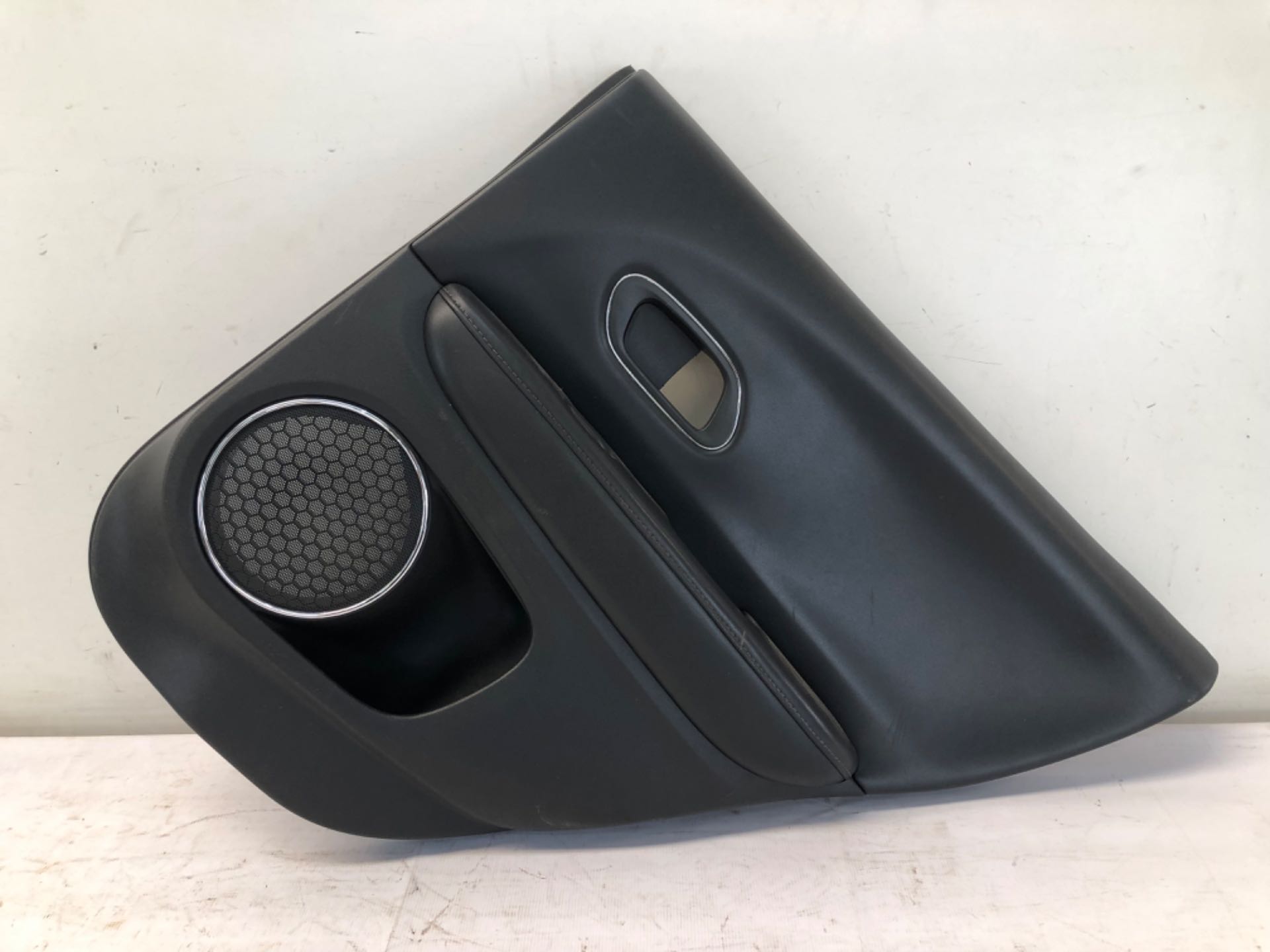 Forro Porta Traseiro Direito Honda HRV 2015 2021 83700t7t