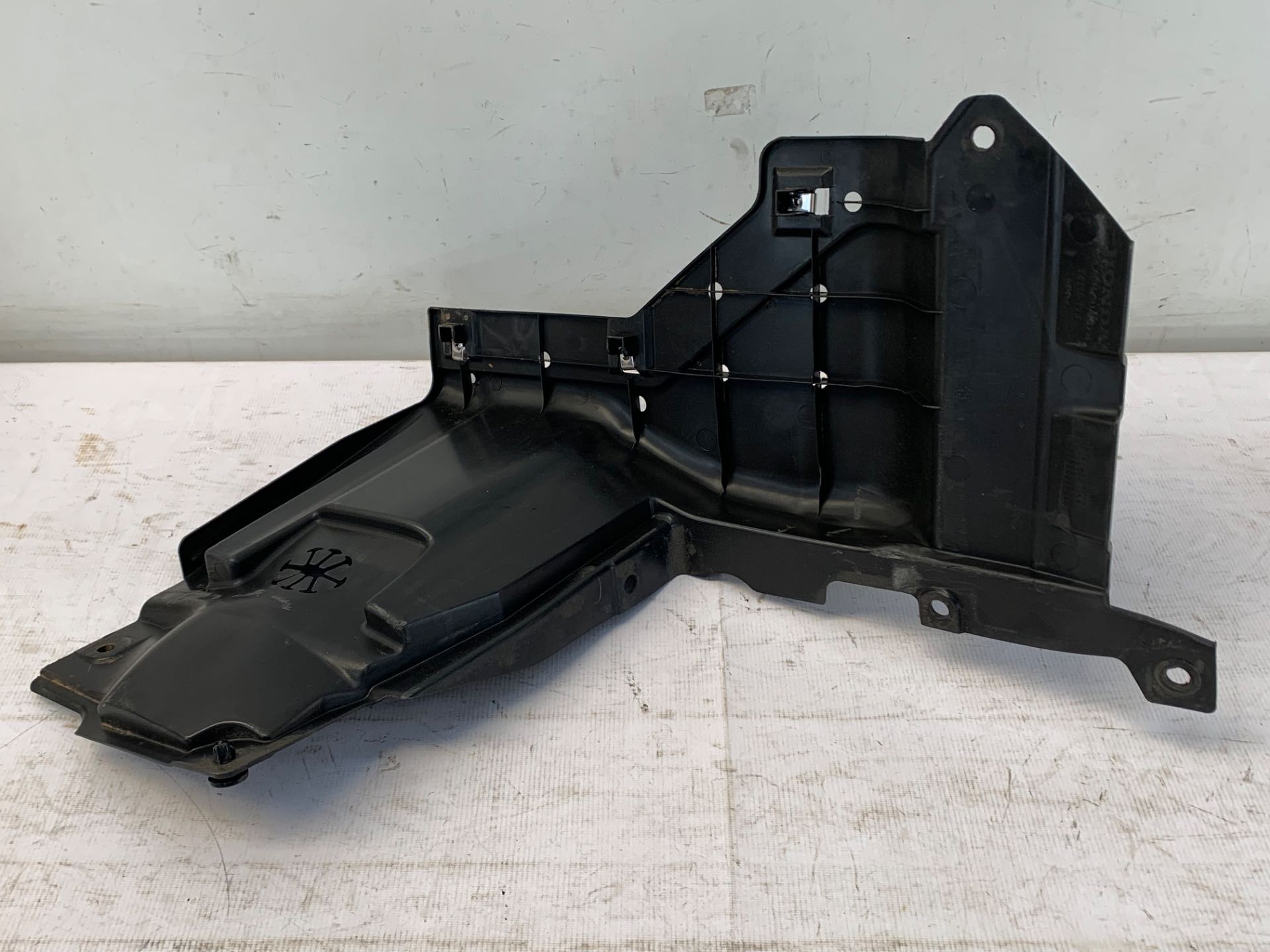 Defletor Para Barro Dianteiro Direito Honda HRV 2015 2021