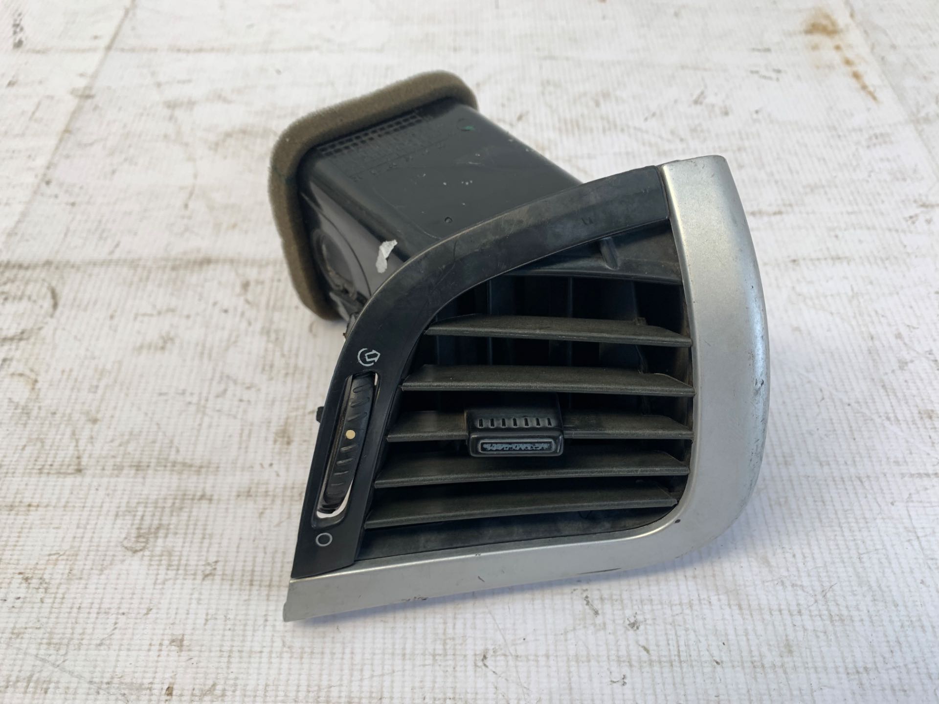 Difusor Ar Painel Direito Peugeot 207 2008 2014