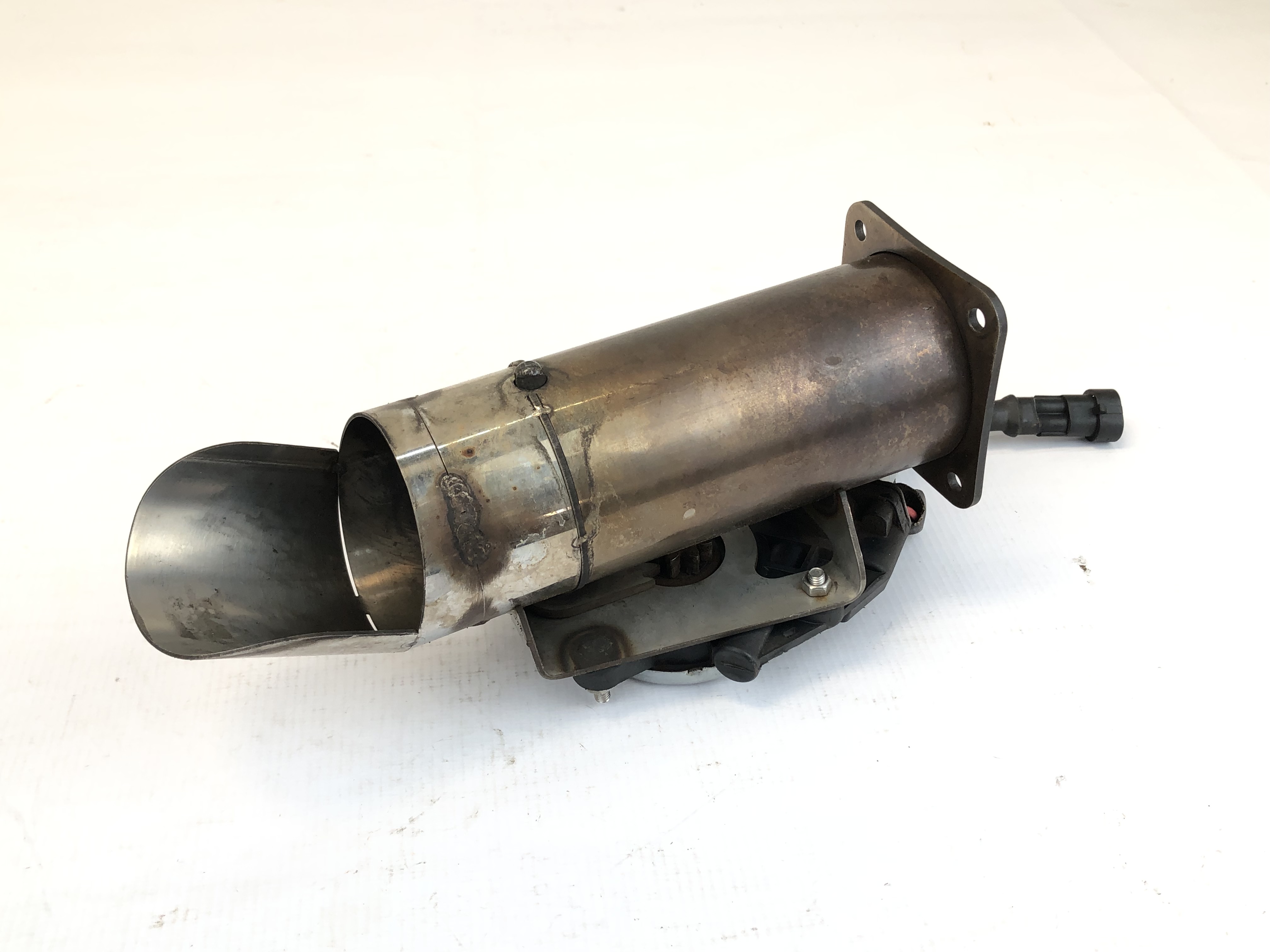 Difusor Esquerdo Escape Porsche Cayenne 4.8 V8 2011 2014