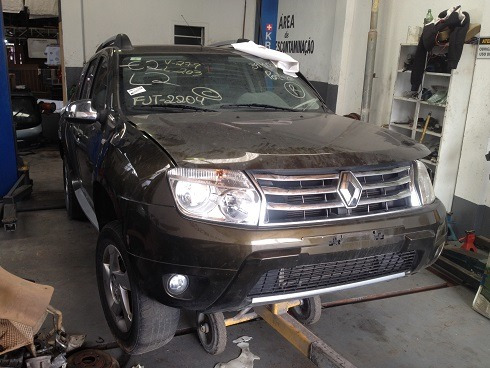Veículo Desmontado Para Peças Renault Duster 2007 2014