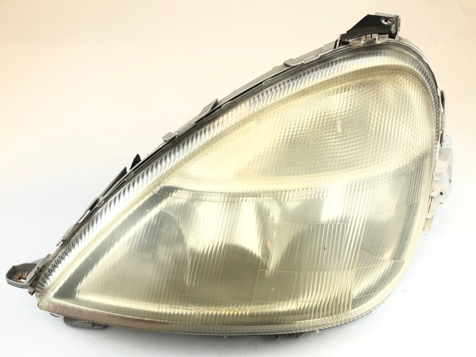 Farol Esquerdo Mercedes Benz A160 1997 2000 A1688200761
