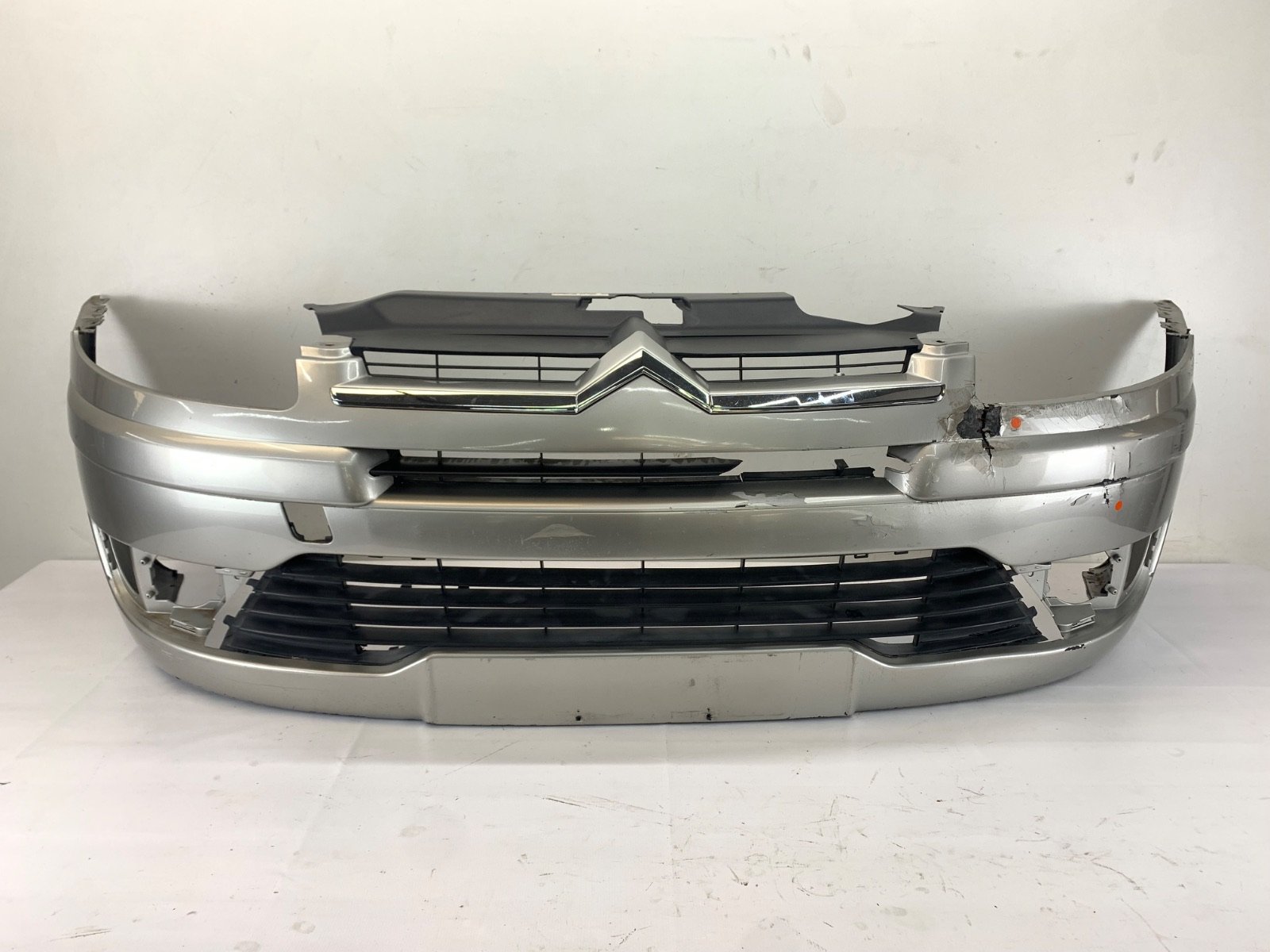 Para Choque Dianteiro Citroen C4 2007 2013 Detalhe