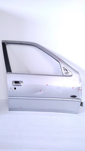 Porta Dianteira Direita Peugeot 306 * Detalhe
