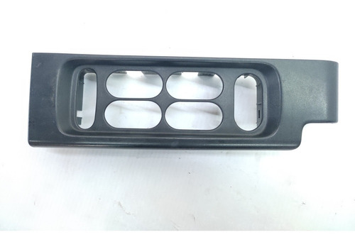 Moldura Botão Vidro Dianteiro Esquerdo Freelander 2003 2007