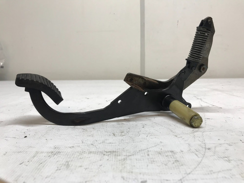 Pedal De Embreagem Peugeot 306 1.8 16v 1998 2001