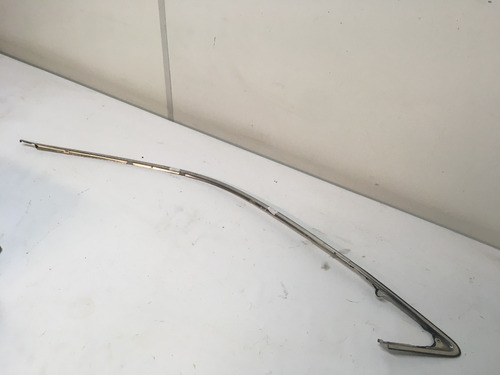 Friso Lateral Dianteiro Direito Toyota Camry 1992 1997