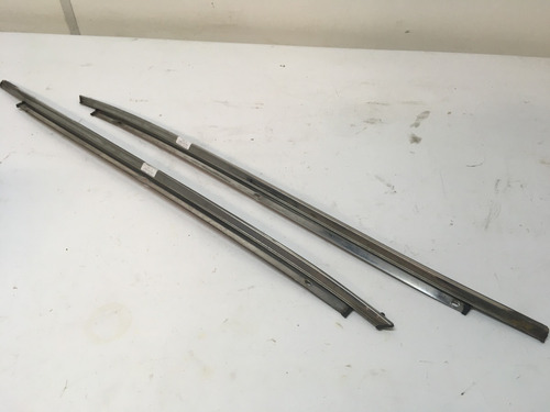 Par Friso Lateral Para Brisa Toyota Camry 1992 1997