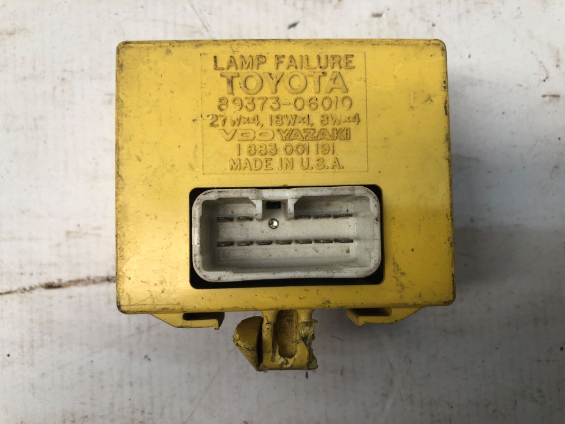 Modulo Indicador Falha Toyota Camry 1992 1997 Detalhe