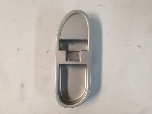 Moldura Botão Vidro Dianteira Direita Jac J3 2011 2013