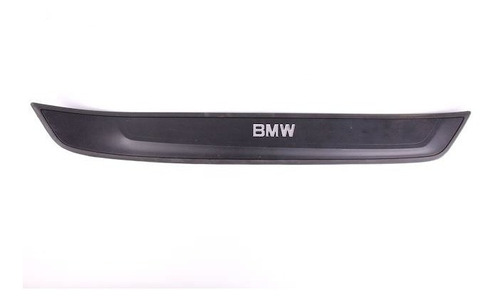 Soleira Interna Porta Dianteira Direita Bmw X1 2015