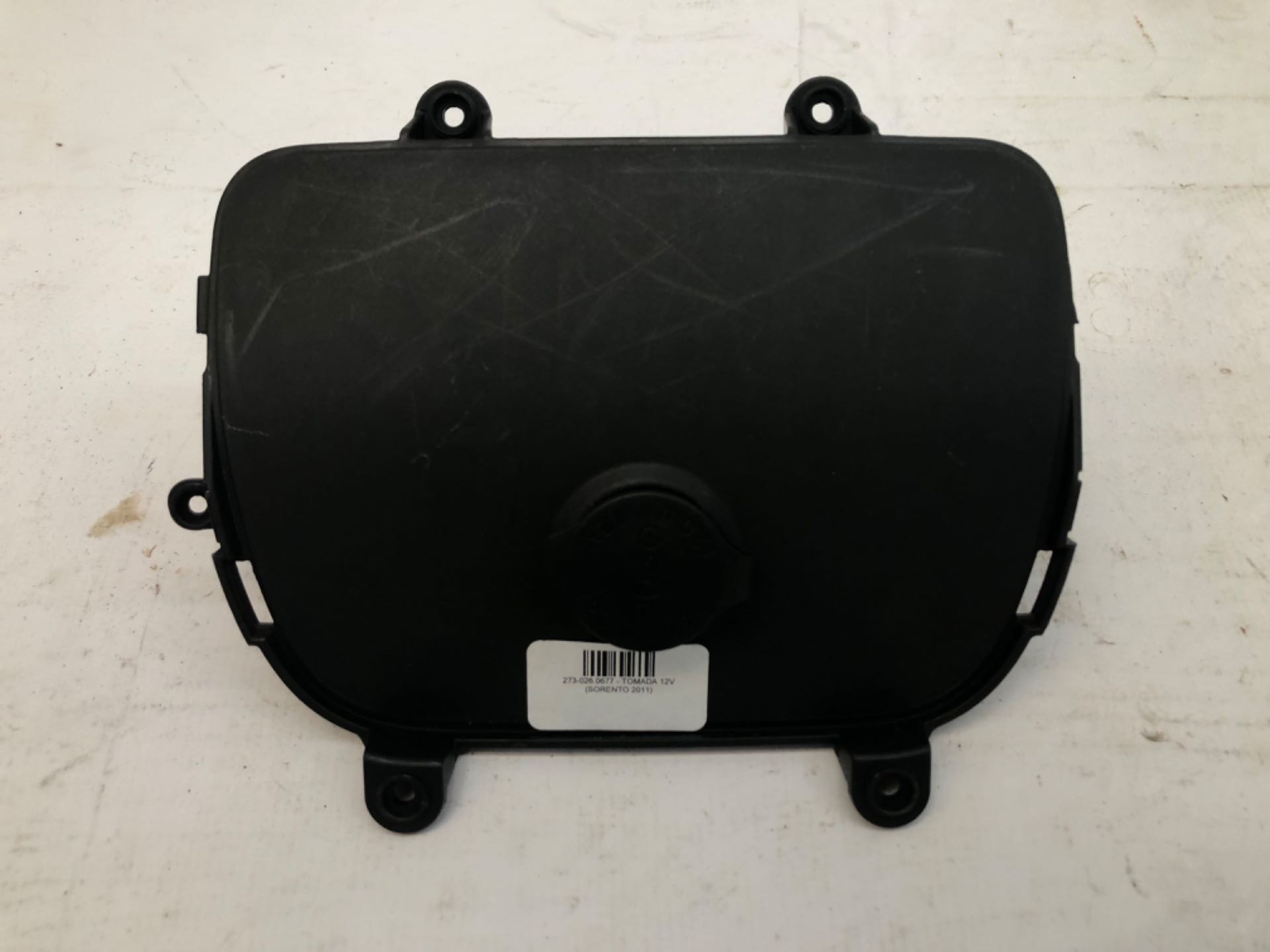 Moldura Console Tomada 12v Sorento 2010 2011 846422p000