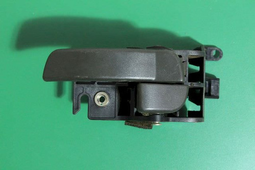 Maçaneta Interna Dianteira Esquerda Frontier 4x4 2014