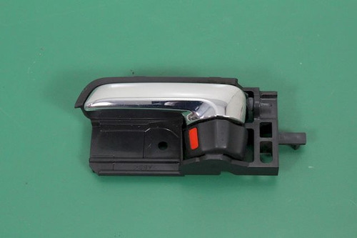 Maçaneta Interna Dianteira Esquerda Suzuki Sx4 2010