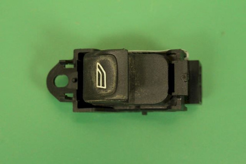 Botão Do Vidro Elétrico Da Porta Traseira Direita Freelander