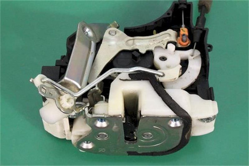 Fechadura Porta Dianteira Direita Mitsubishi L200 Triton 200