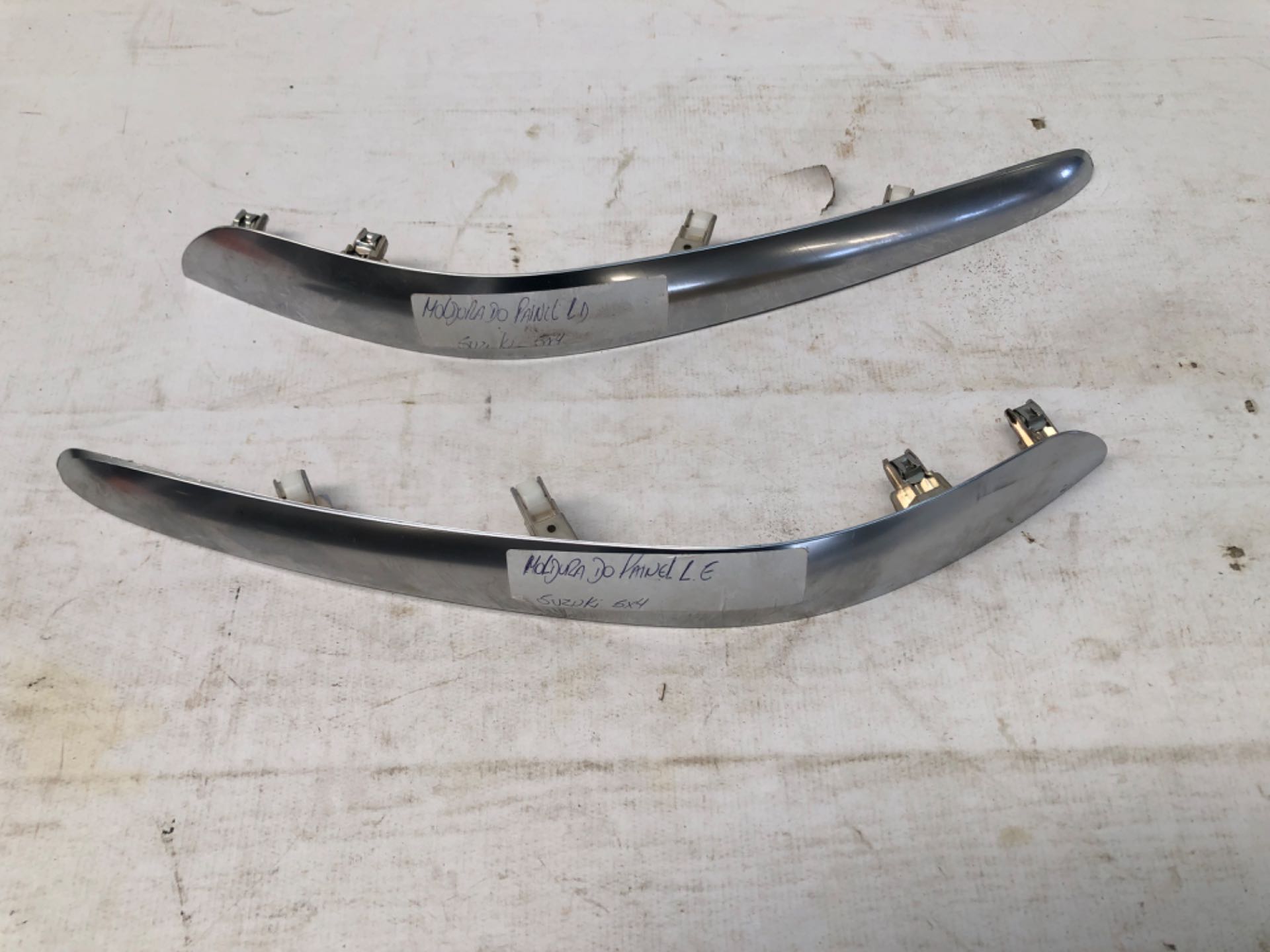 Moldura Do Painel De Instrumentos Suzuki Sx4 2010
