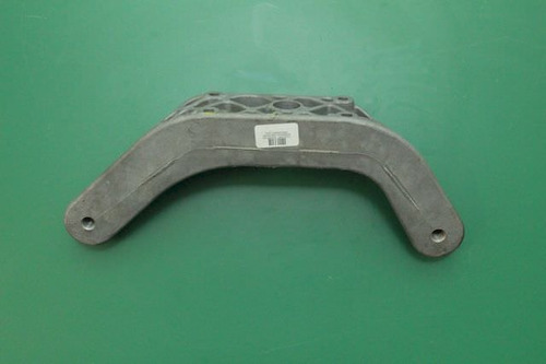 Suporte Do Diferencial Dianteiro Freelander 2 2010
