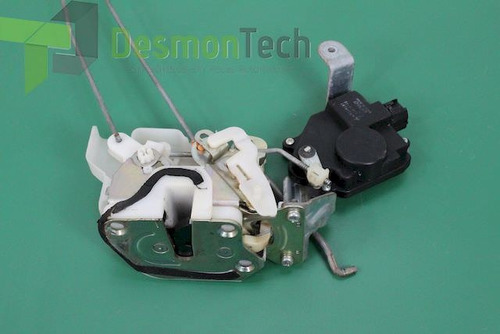 Fechadura Porta Traseira Esquerda Pajero Tr4 2010