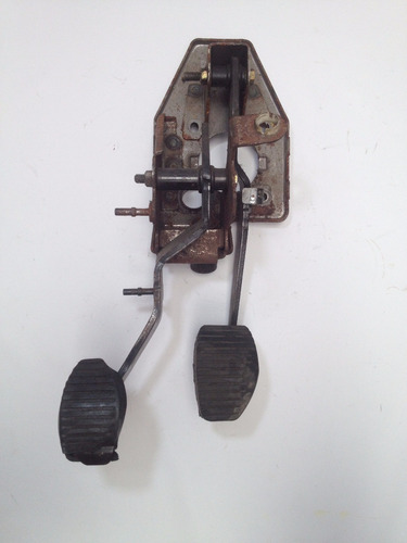 Pedaleira Embreagem E Freio - Picasso 2.0 2001 Sem Mola
