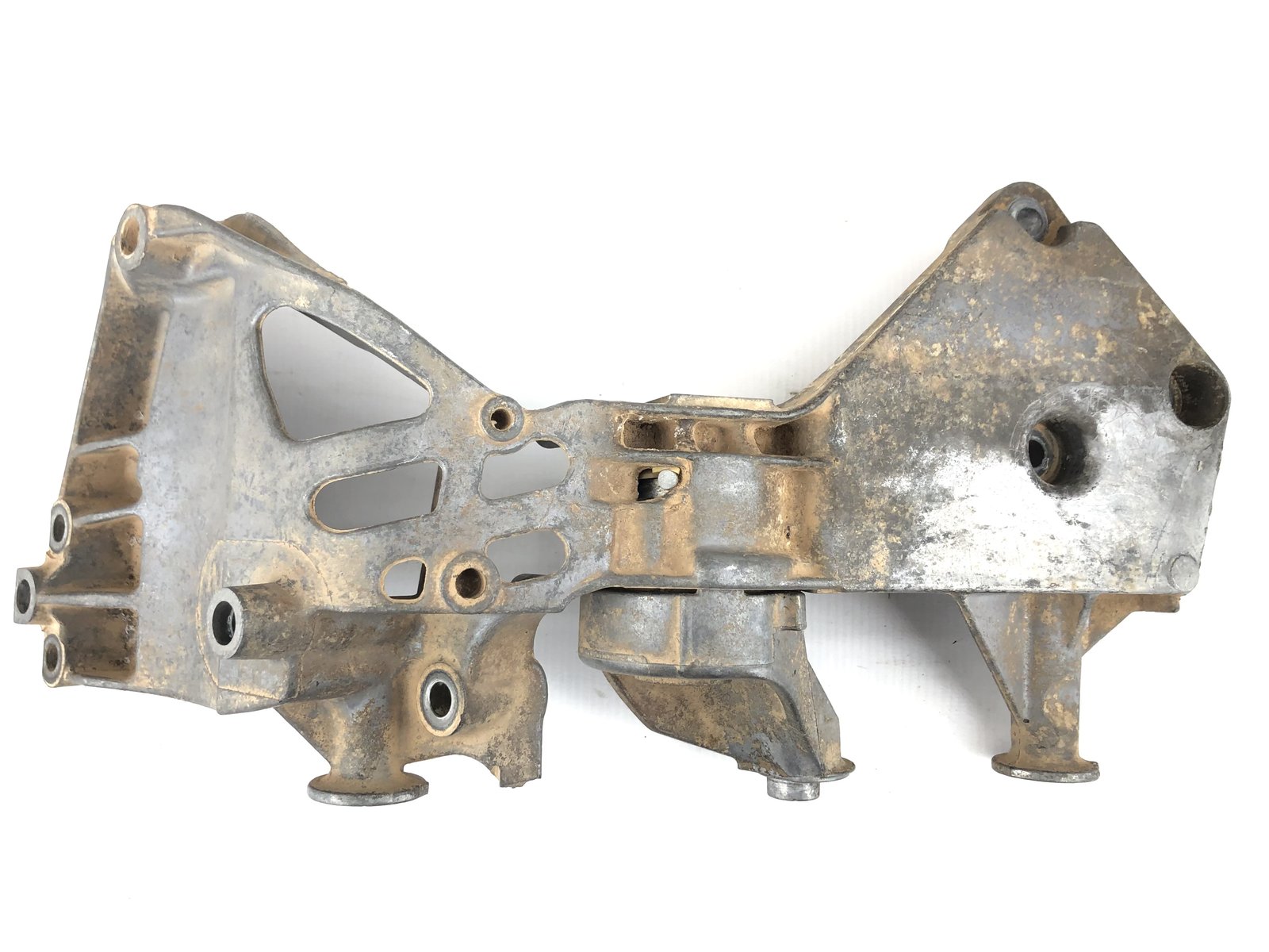 Suporte Compressor Alternador Mercedes Benz A160 1.6 1997