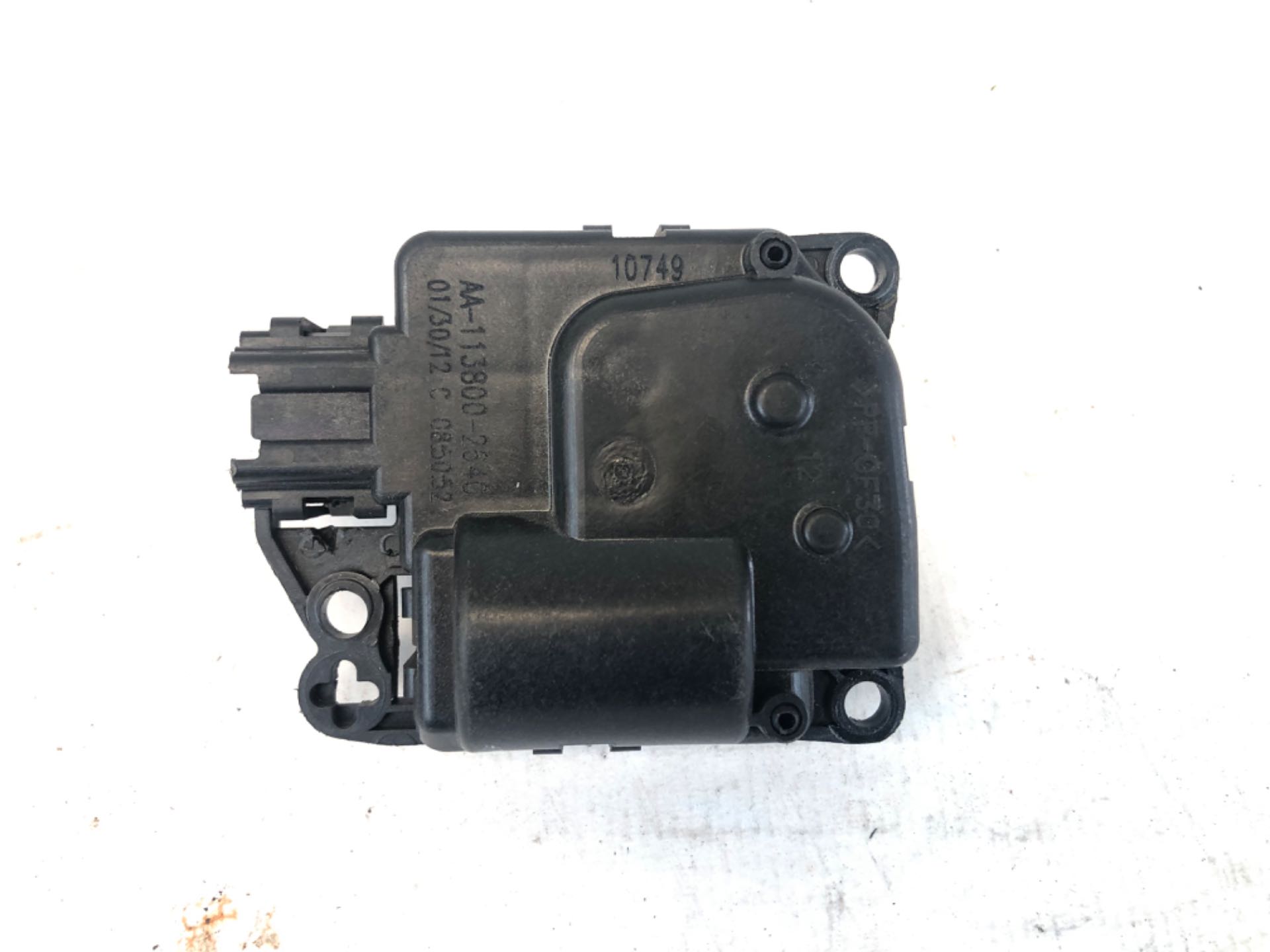Atuador Caixa Ar Condicionad Fiat Freemont 2012 AA1138002640