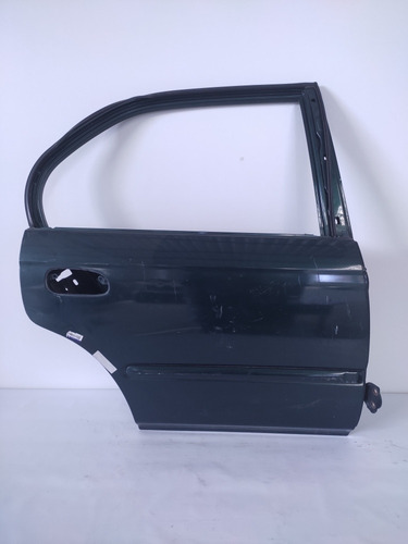 Porta Traseira Direita Civic 1996 2000 Detalhe