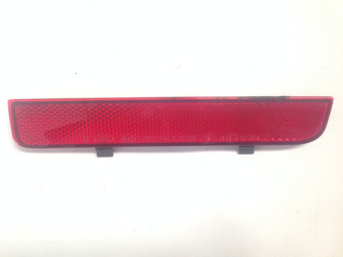 Refletor Olho De Gato Traseiro Direito Freelander 2 Detalhe