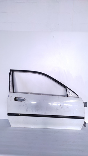 Porta Dianteira Direita Civic Coupé Hatch 1992 1995* Detalhe