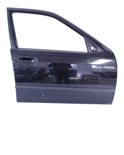Porta Dianteira Direita Bmw 325i 1992 * Detalhe