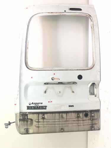 Tampa Traseira Esquerda Kangoo 2001 2006 Sem Vidro Detalhe