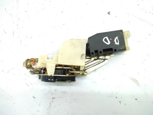 Fechadura Dianteira Direita Chevrolet Astra 1995