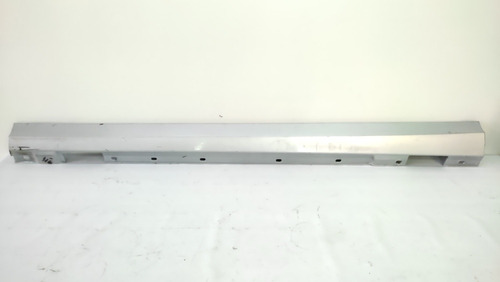 Spoiler Lateral Esquerdo Mercedes C200 2008 2011 Detalhe