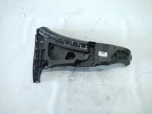 Guia Para-choque Dianteiro Esquerdo Volvo Xc 90 2010