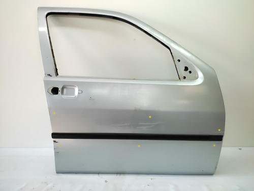 Porta Dianteira Direita Fiat Tipo 1994 1997 * Detalhe