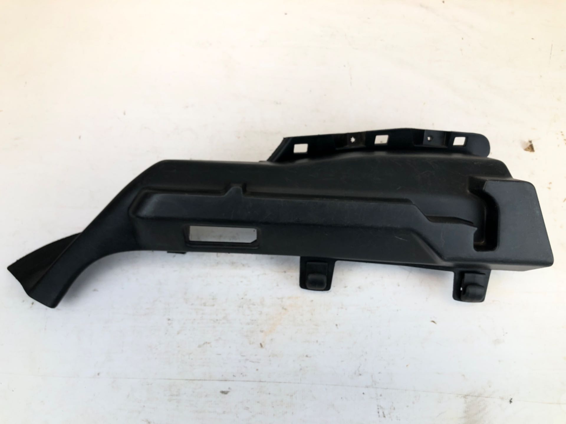 Suporte Lado Esquerdo Tampão Bagagito Peugeot 308 2012 2014