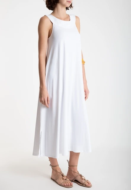 VESTIDO FEMININO LISO MANATI LYGIA E NANNY