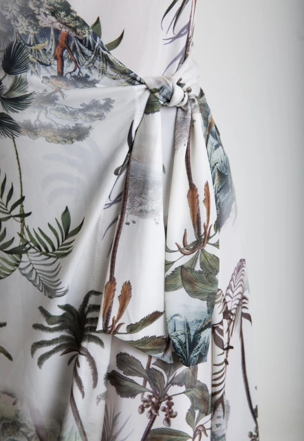 VESTIDO FEMININO ESTAMPADO FALCÃO  LYGIA E NANNY