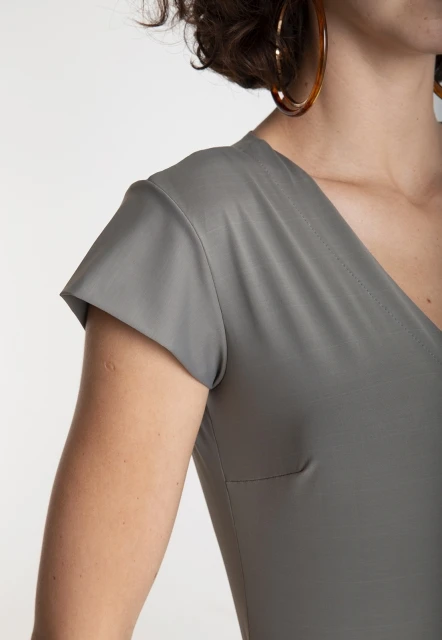 VESTIDO FEMININO LISO FALCÃO  LYGIA E NANNY