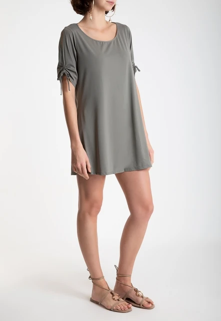 TUNICA FEMININA LISA BATUIRA  LYGIA E NANNY