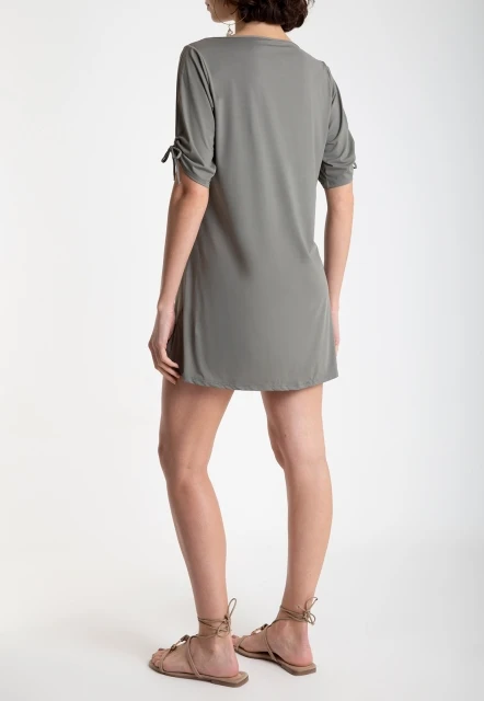 TUNICA FEMININA LISA BATUIRA  LYGIA E NANNY