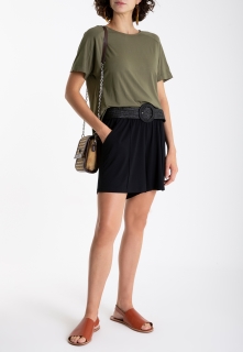 SHORT FEMININO LISO MIMUS LYGIA E NANNY